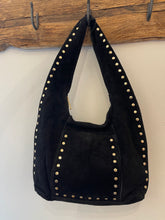 Lade das Bild in den Galerie-Viewer, Ledertasche Nieten

