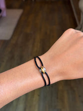 Lade das Bild in den Galerie-Viewer, Armband
