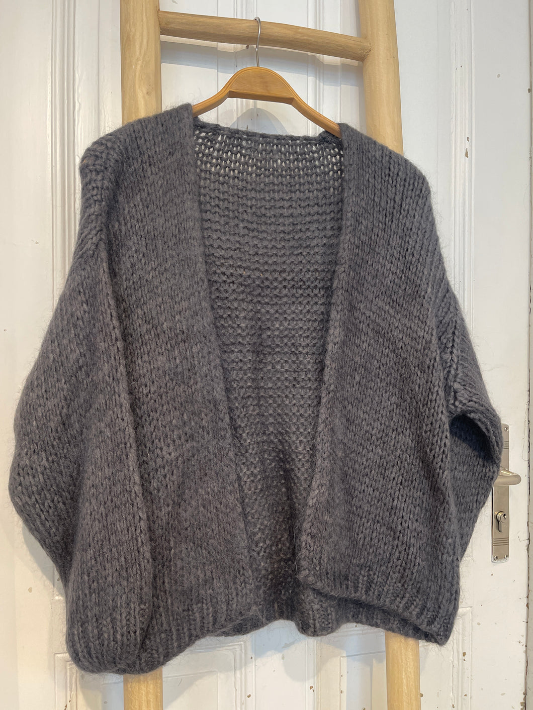 Strickjacke 2.0 anthrazit