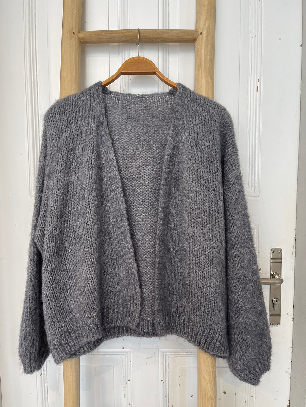 Strickjacke grau