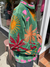 Lade das Bild in den Galerie-Viewer, Samt Jacke

