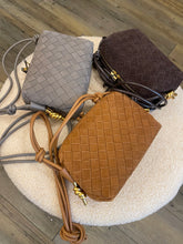 Lade das Bild in den Galerie-Viewer, Tasche Wildleder
