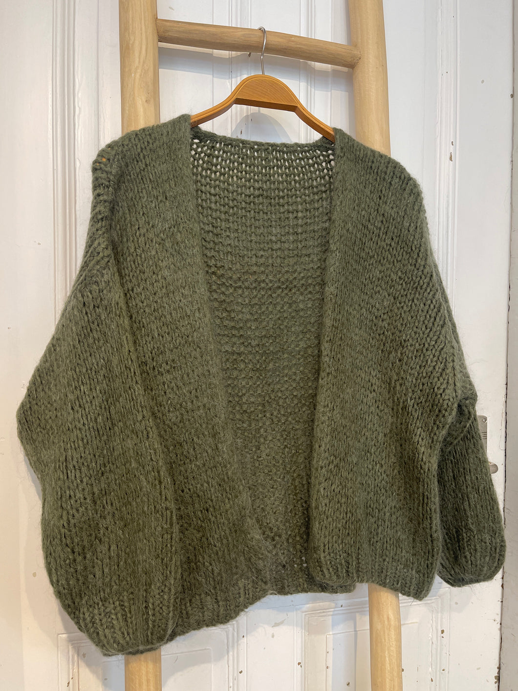 Strickjacke 2.0 olive