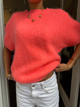 Lade das Bild in den Galerie-Viewer, Kurzarm Pullover coral
