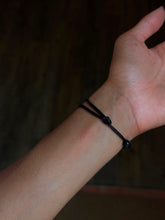 Lade das Bild in den Galerie-Viewer, Armband
