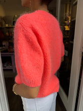 Lade das Bild in den Galerie-Viewer, Kurzarm Pullover coral
